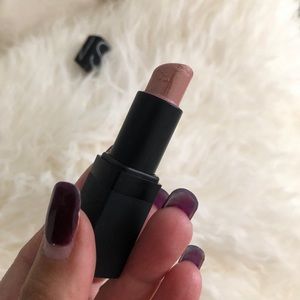 Nars lipstick Shimmering Pink Blossom